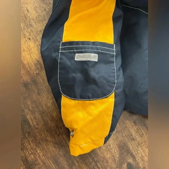 baby GAP | infant snowsuit. Size: 3-6M - Picture 6 of 14